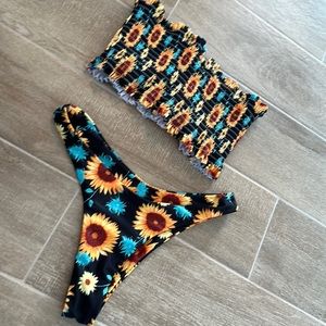 Sunflower bikini